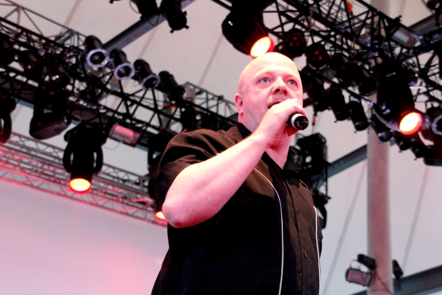 VNV Nation