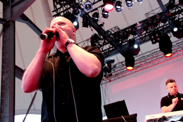 VNV Nation