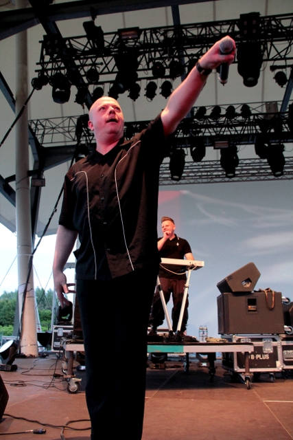 VNV Nation