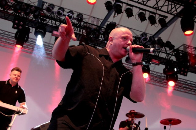 VNV Nation