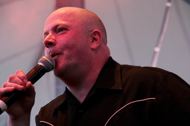 VNV Nation