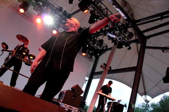 VNV Nation