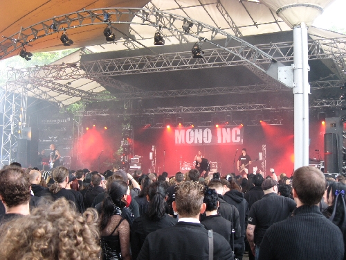 Mono Inc.