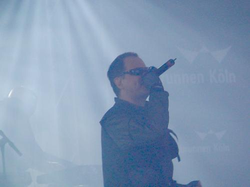 Front 242