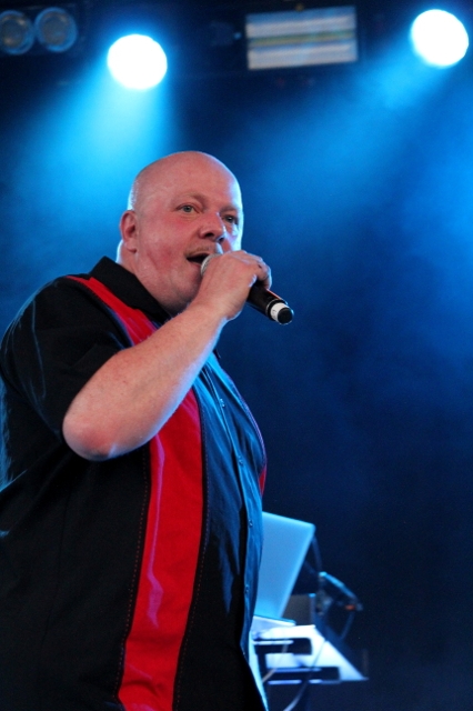 VNV Nation