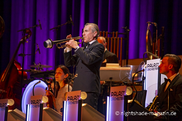 Max Raabe & Palast Orchester