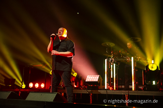 VNV Nation